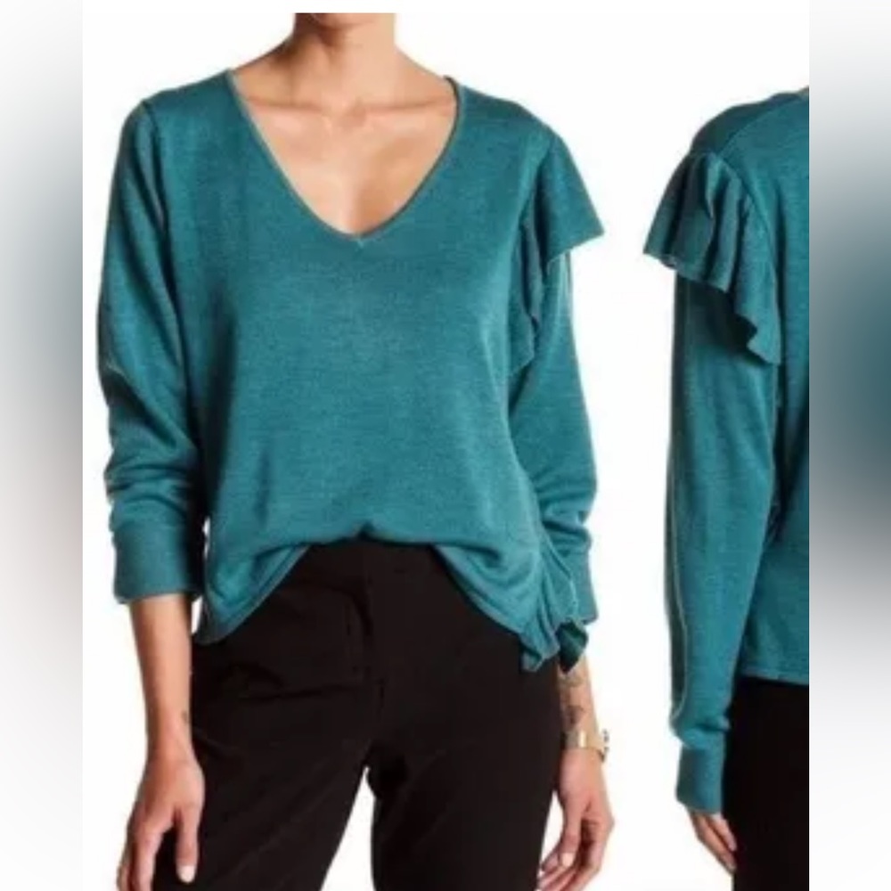 John + Jenn Ruffle Teal Sweater Sz Medium